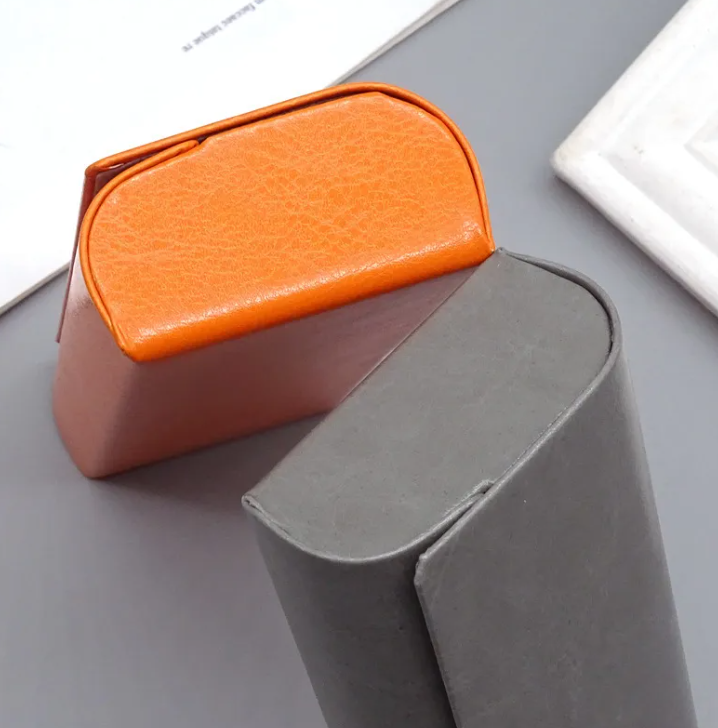 Grey Soft Case – Étui à lunettes gris
